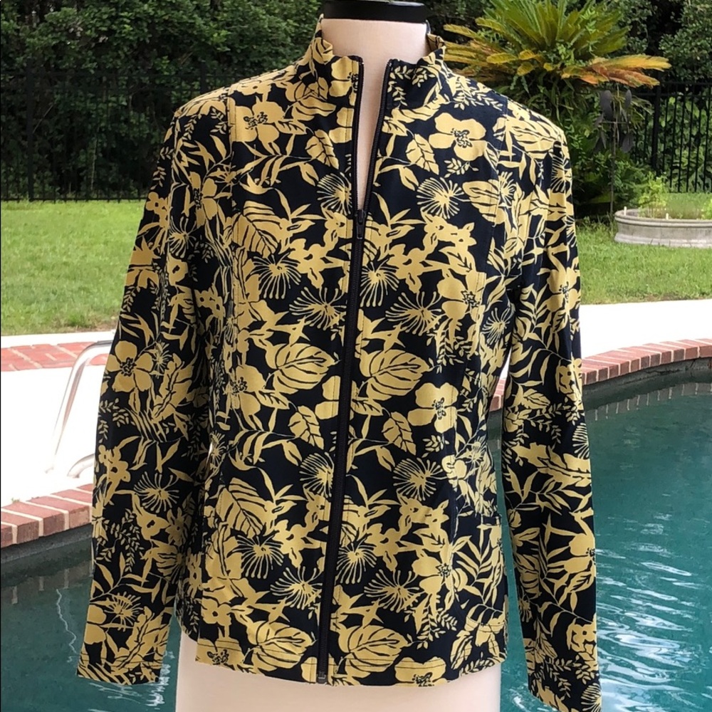 Weekenders zip up lightweight,floral print jacket - Picture 1 of 15